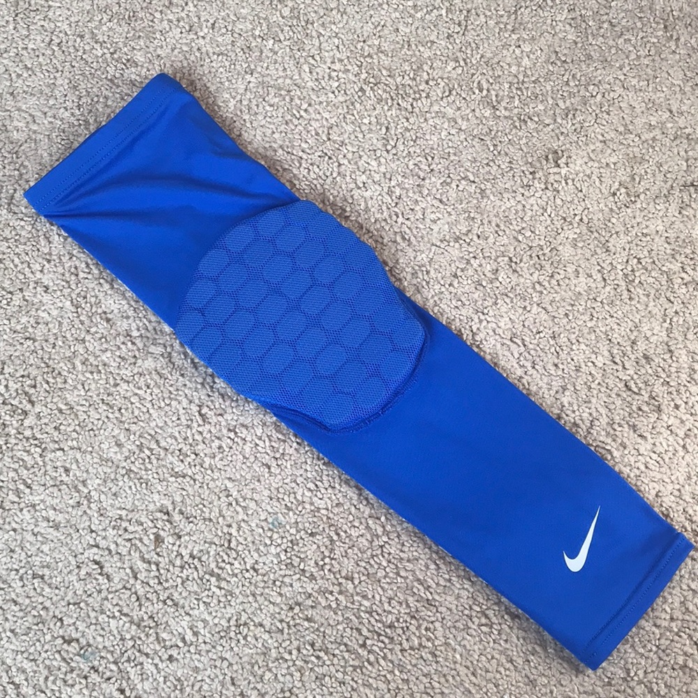 Nike Pro Combat Padded Basketball Sleeve- Royal Blue- L/XL